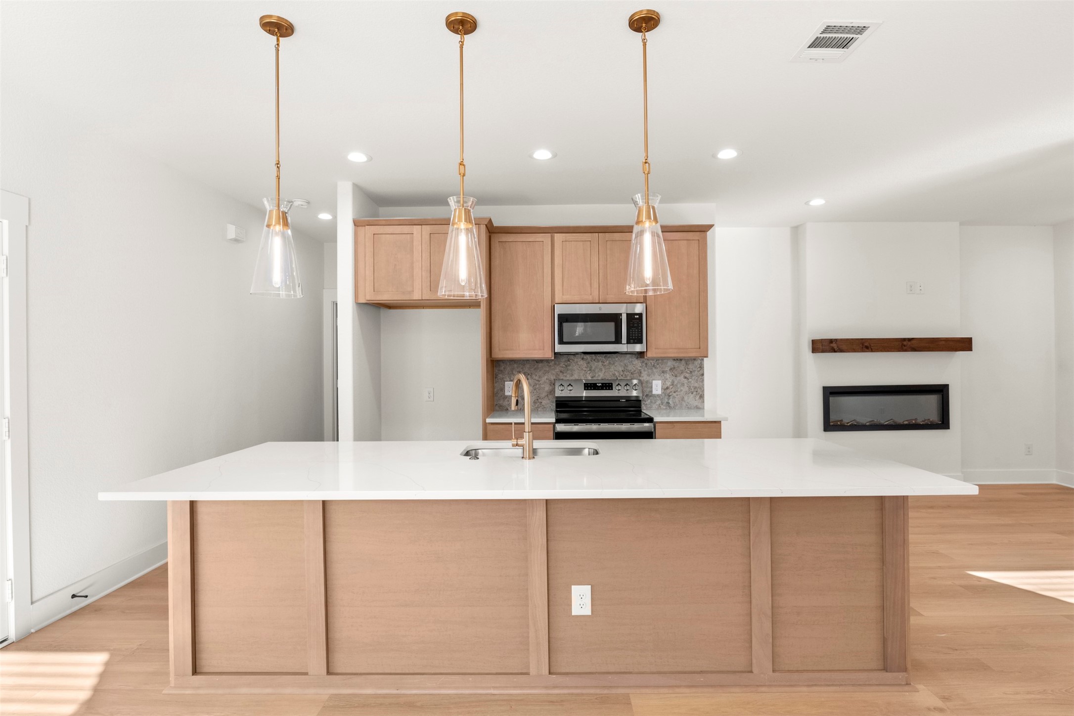 701 Escovedo Drive Italy TX 76651