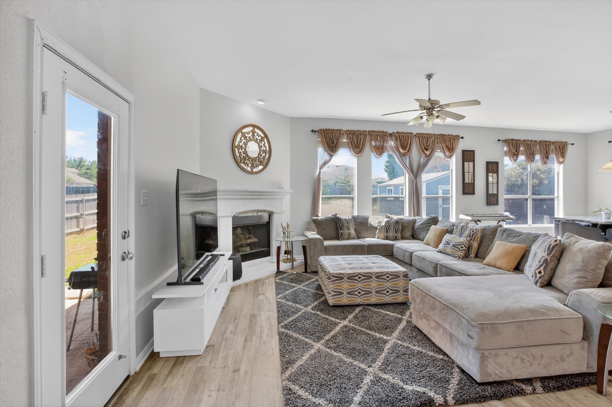 702 Cross Meadow Boulevard Mansfield TX 76063