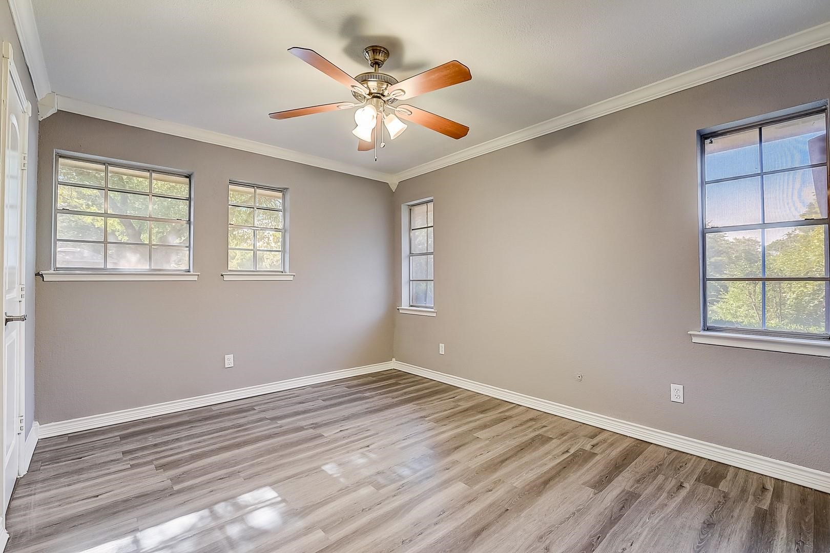 901 Lancaster Park Drive Lancaster TX 75146