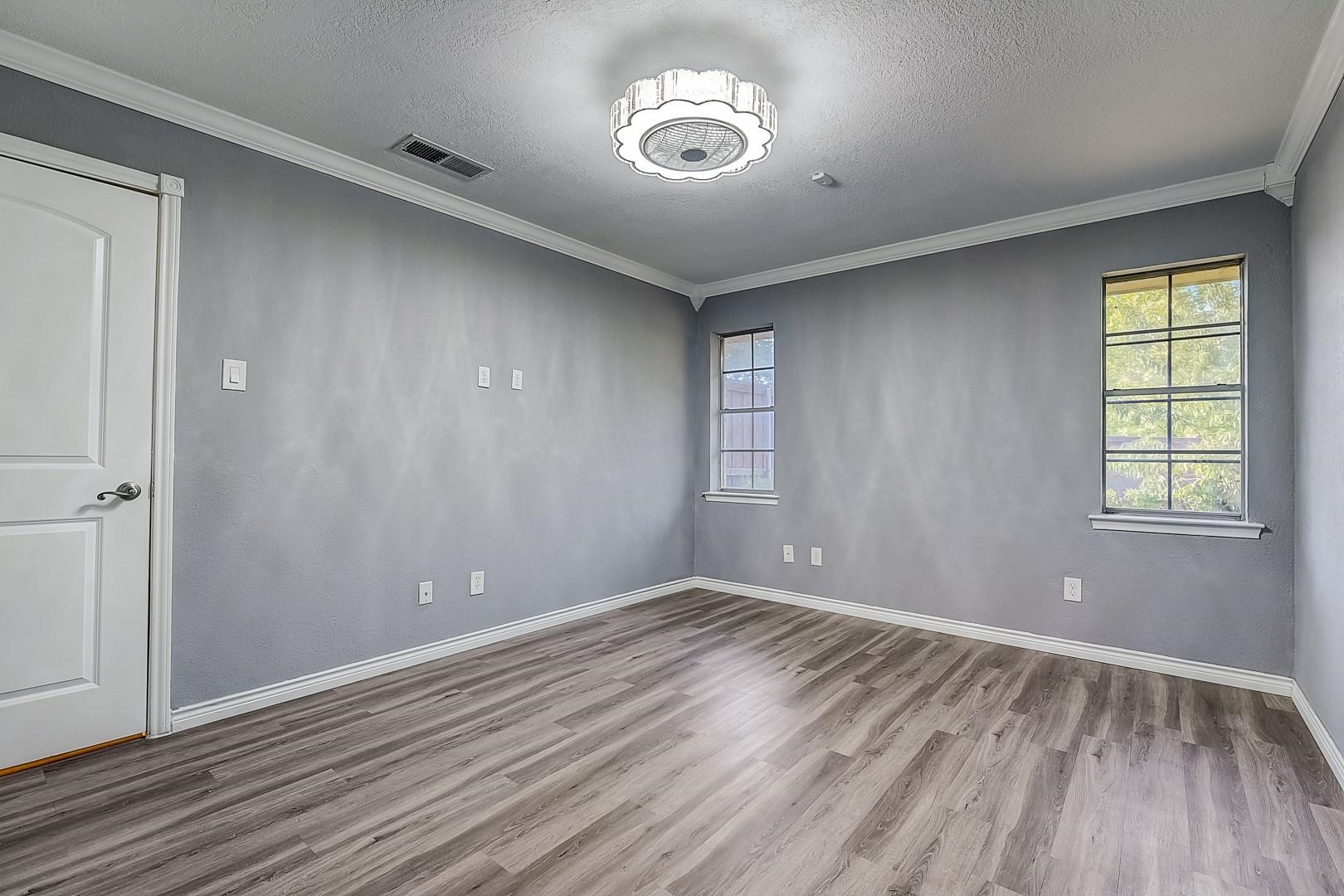 901 Lancaster Park Drive Lancaster TX 75146