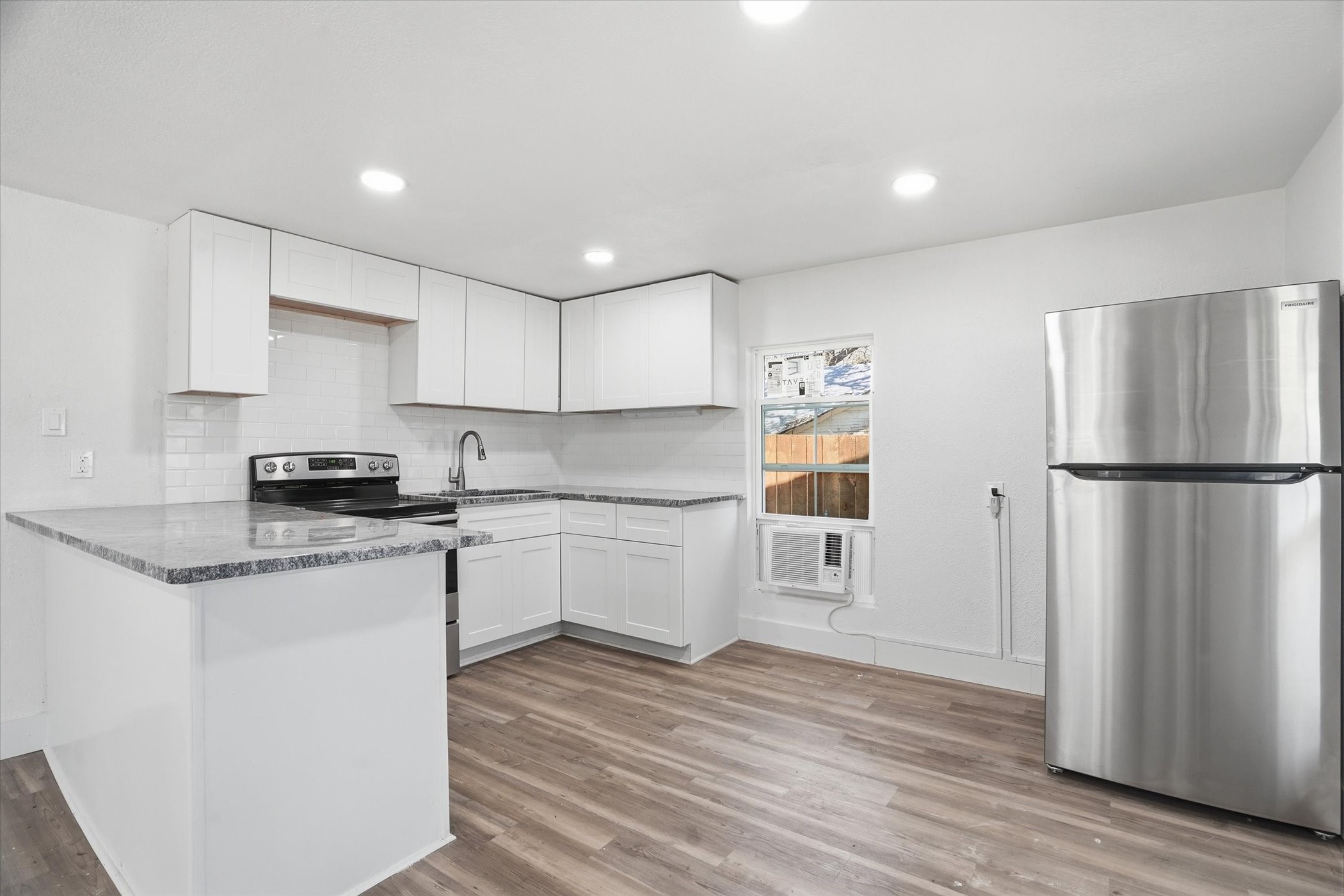 613 Bryan Street Weatherford TX 76086