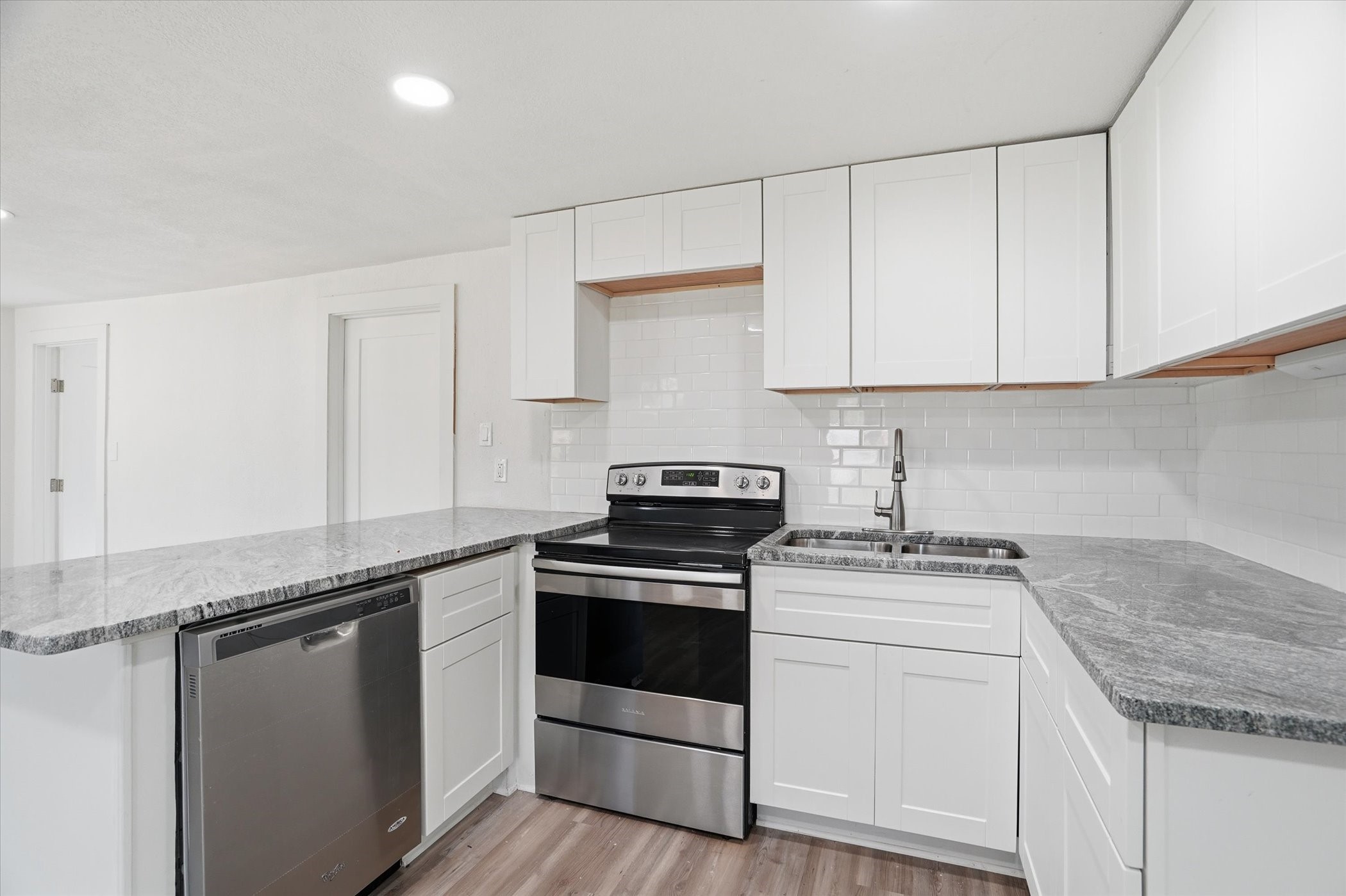 613 Bryan Street Weatherford TX 76086