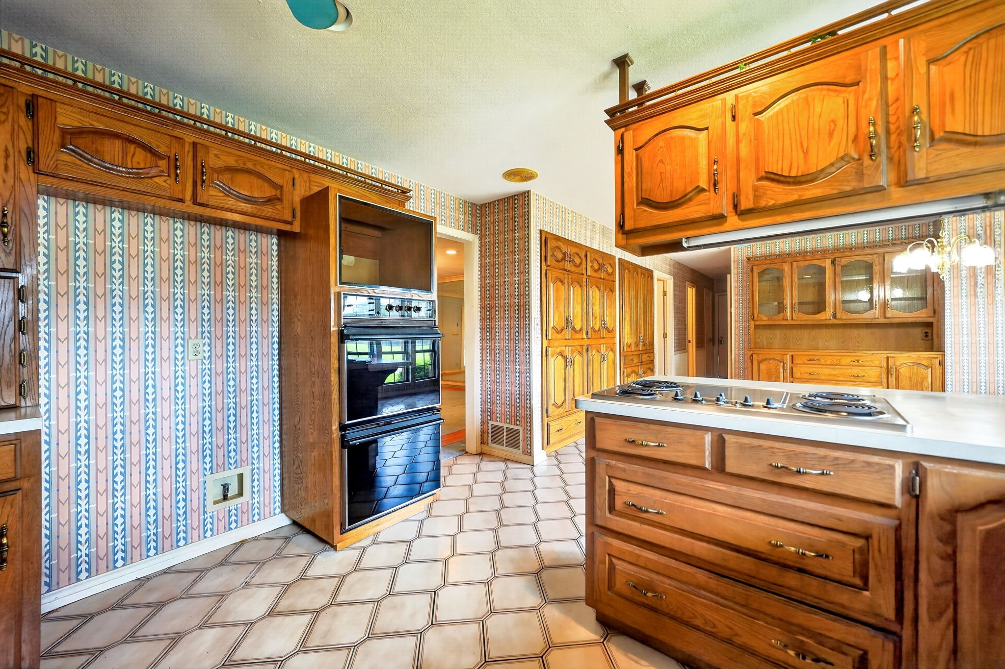 108 Heatherstone Circle Kaufman TX 75142
