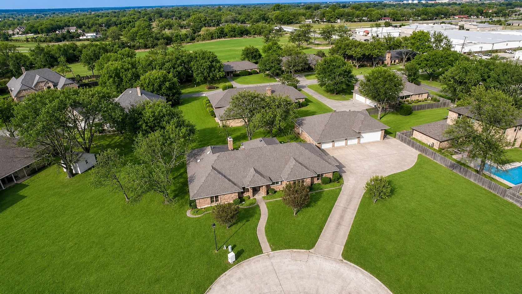 108 Heatherstone Circle Kaufman TX 75142