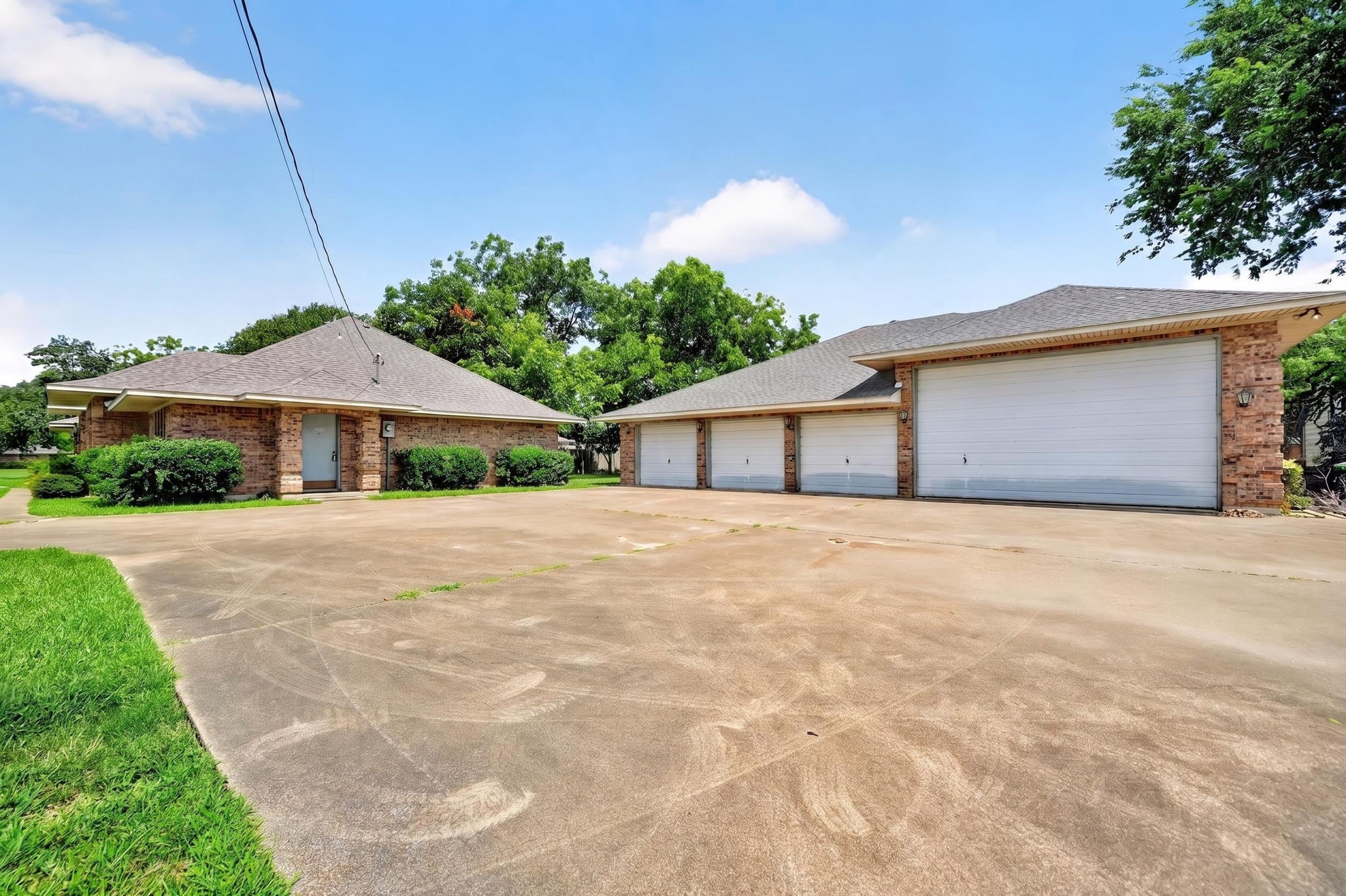 108 Heatherstone Circle Kaufman TX 75142