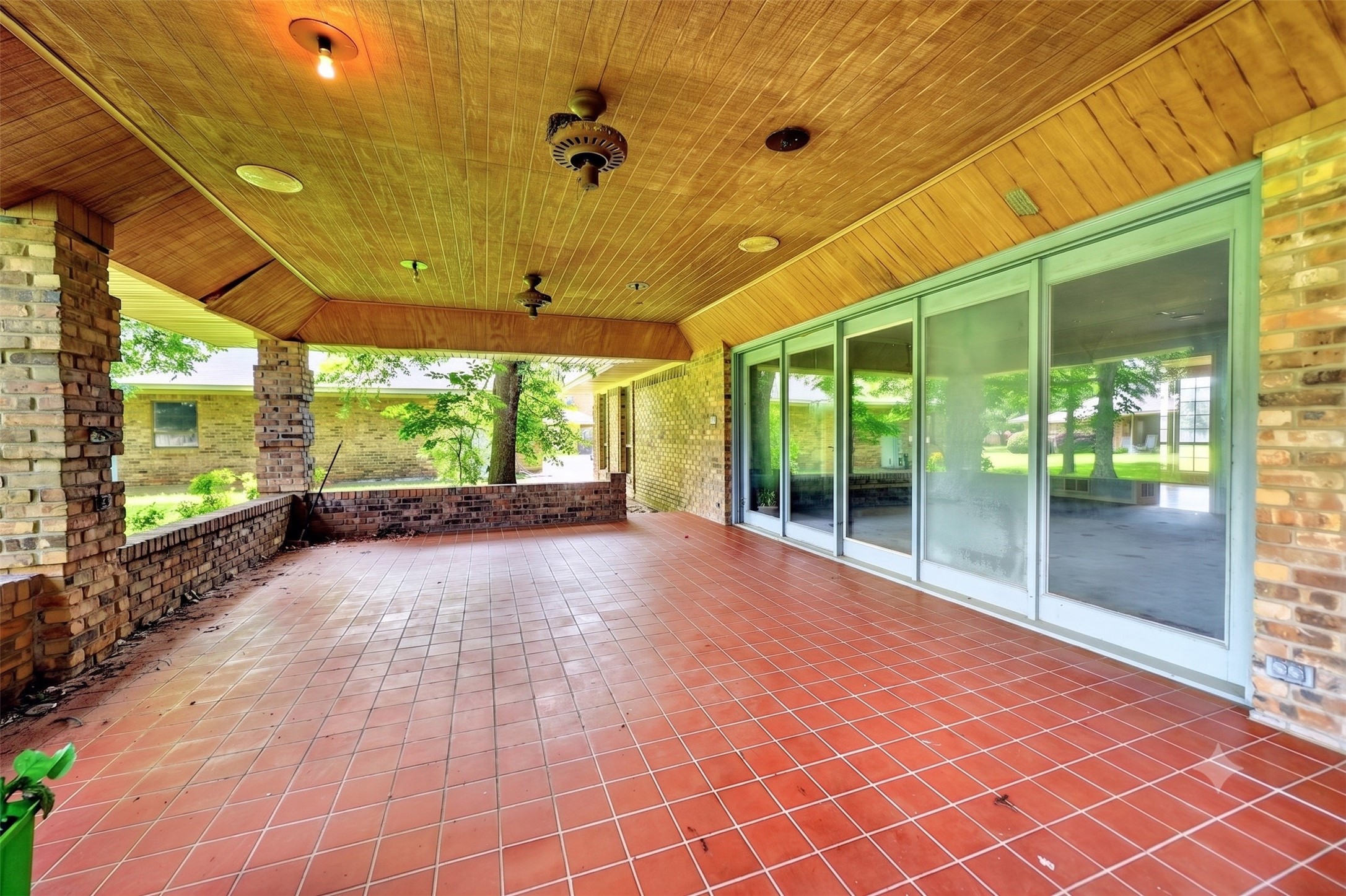 108 Heatherstone Circle Kaufman TX 75142
