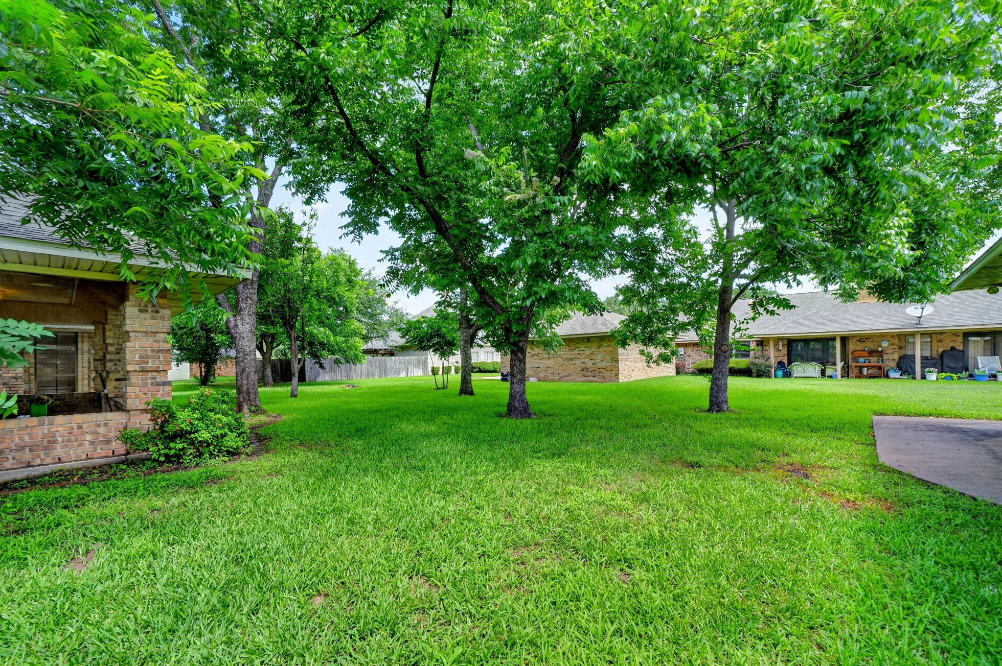 108 Heatherstone Circle Kaufman TX 75142