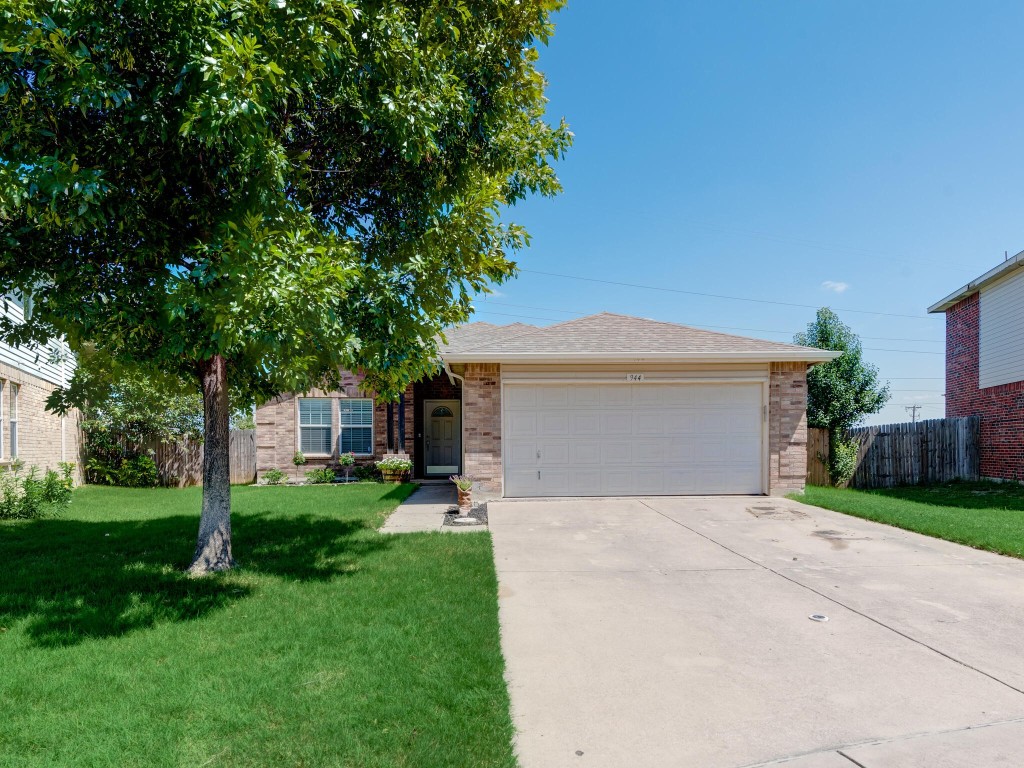 944 Mosaic Drive Fort Worth TX 76179