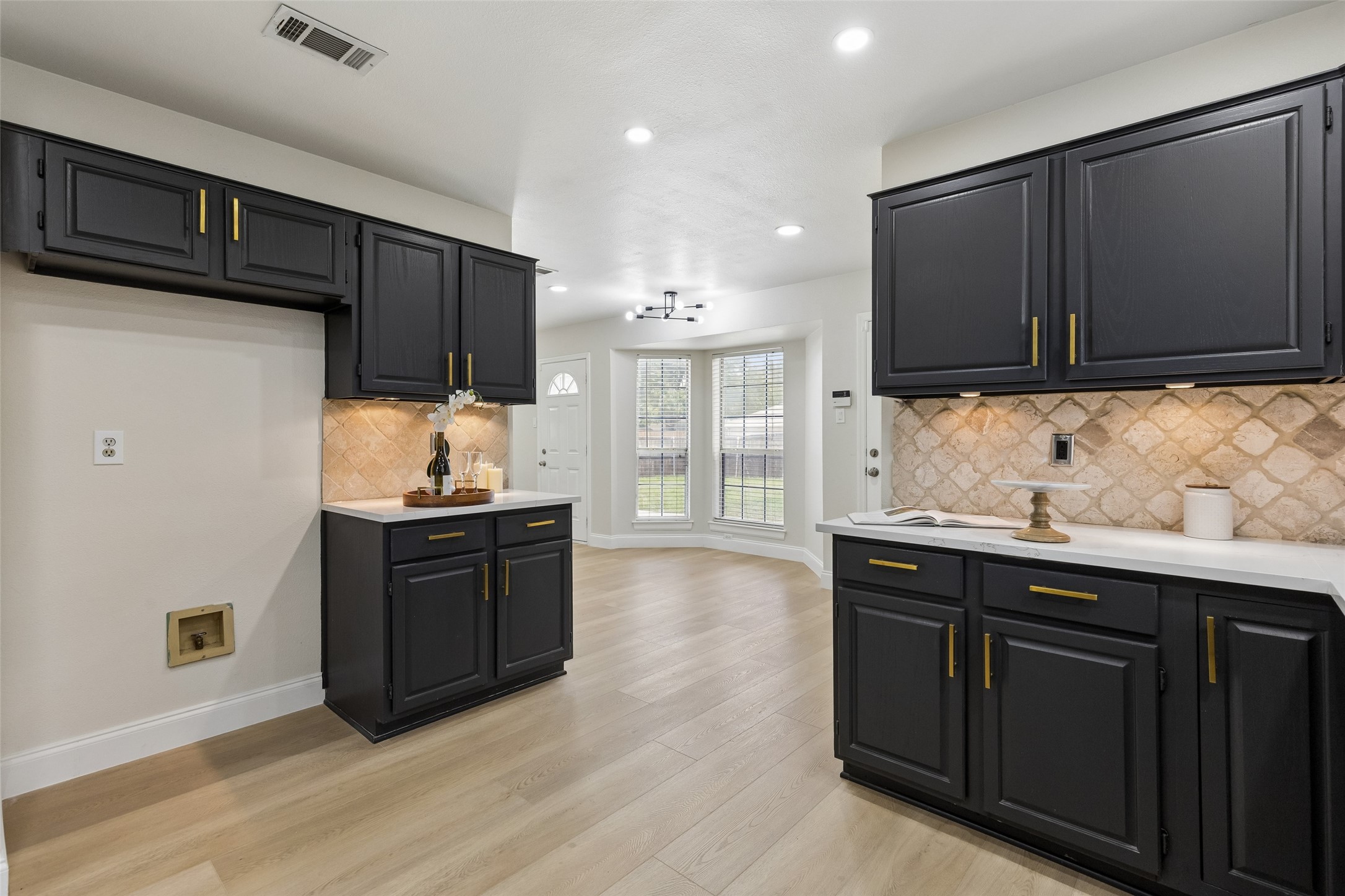2069 Cameo Drive Lewisville TX 75067