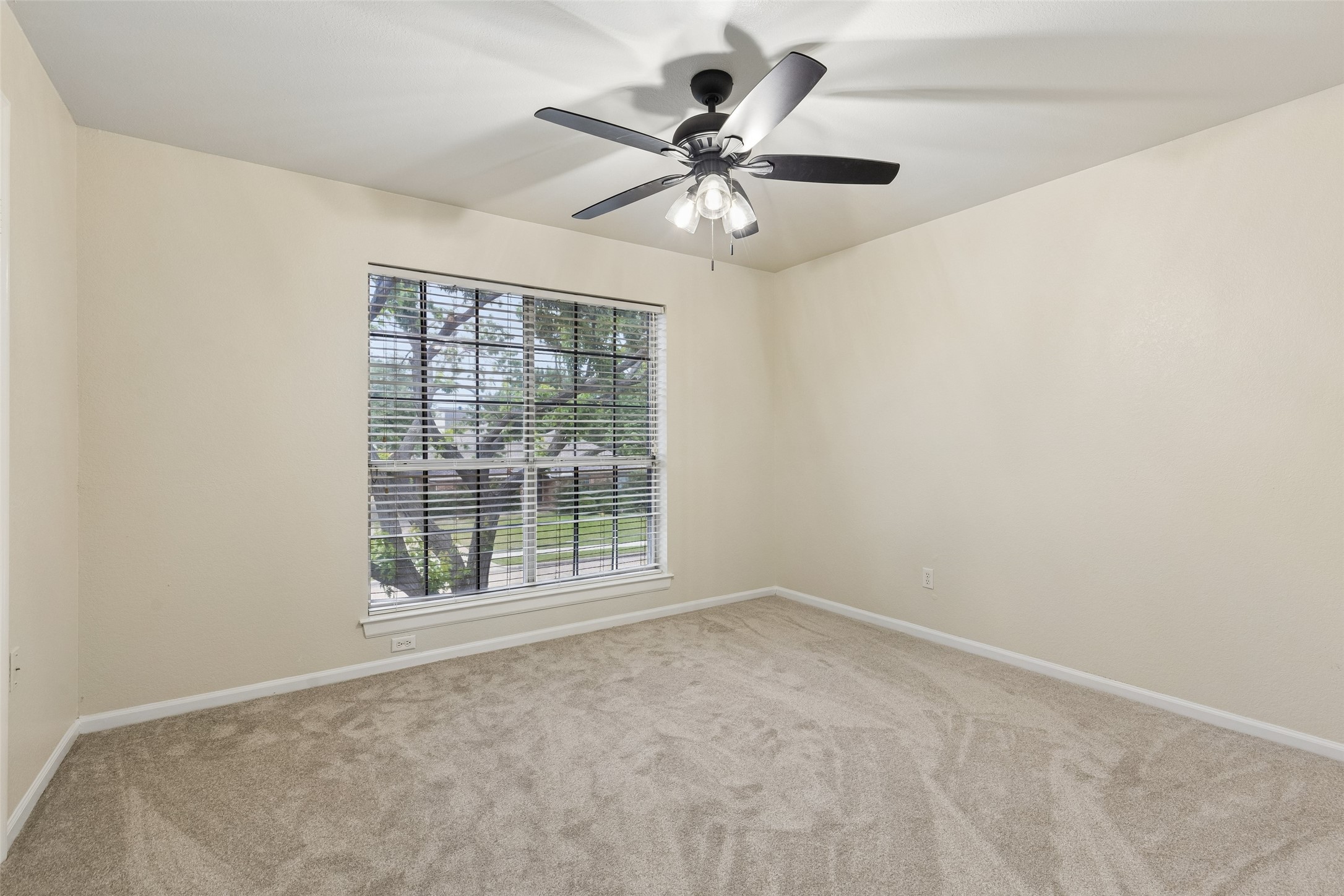 2069 Cameo Drive Lewisville TX 75067