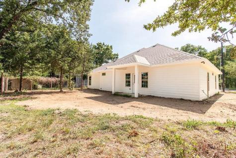 212 Navajo Trail West Tawakoni TX 75474