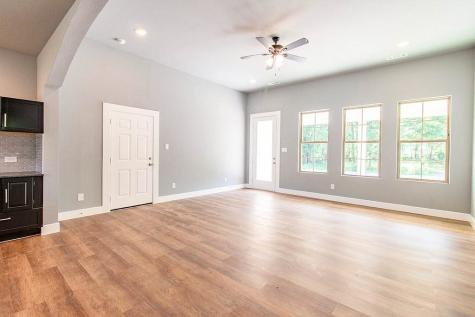 212 Navajo Trail West Tawakoni TX 75474