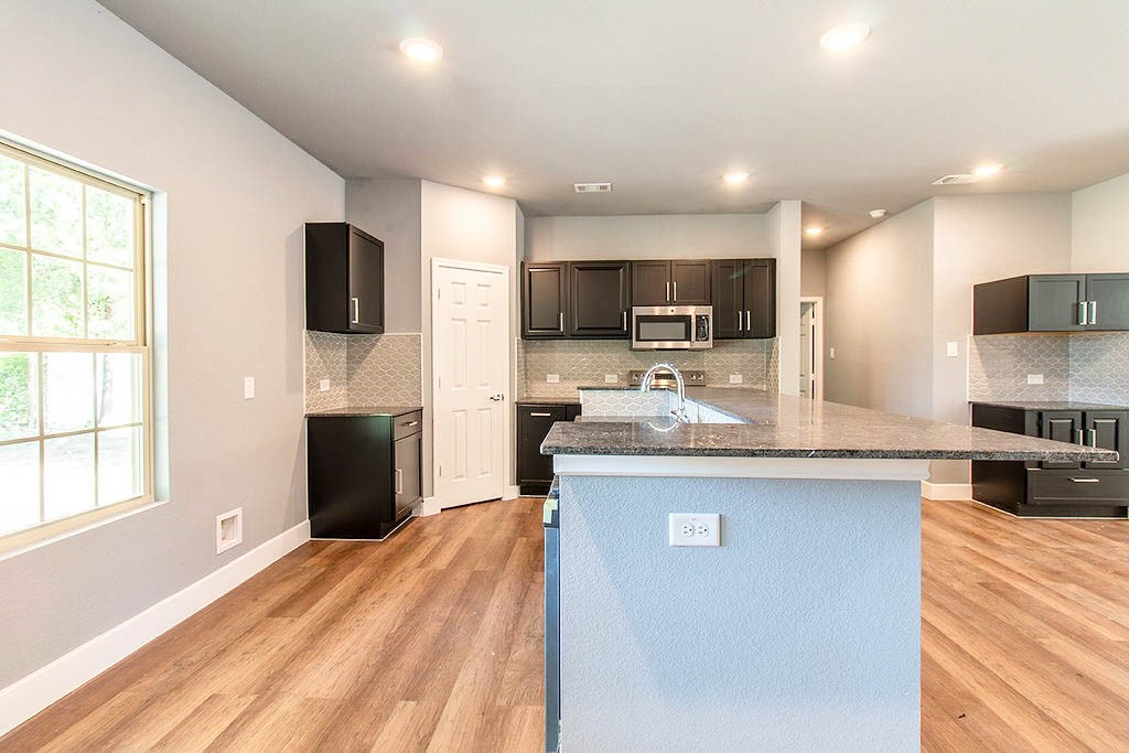 212 Navajo Trail West Tawakoni TX 75474