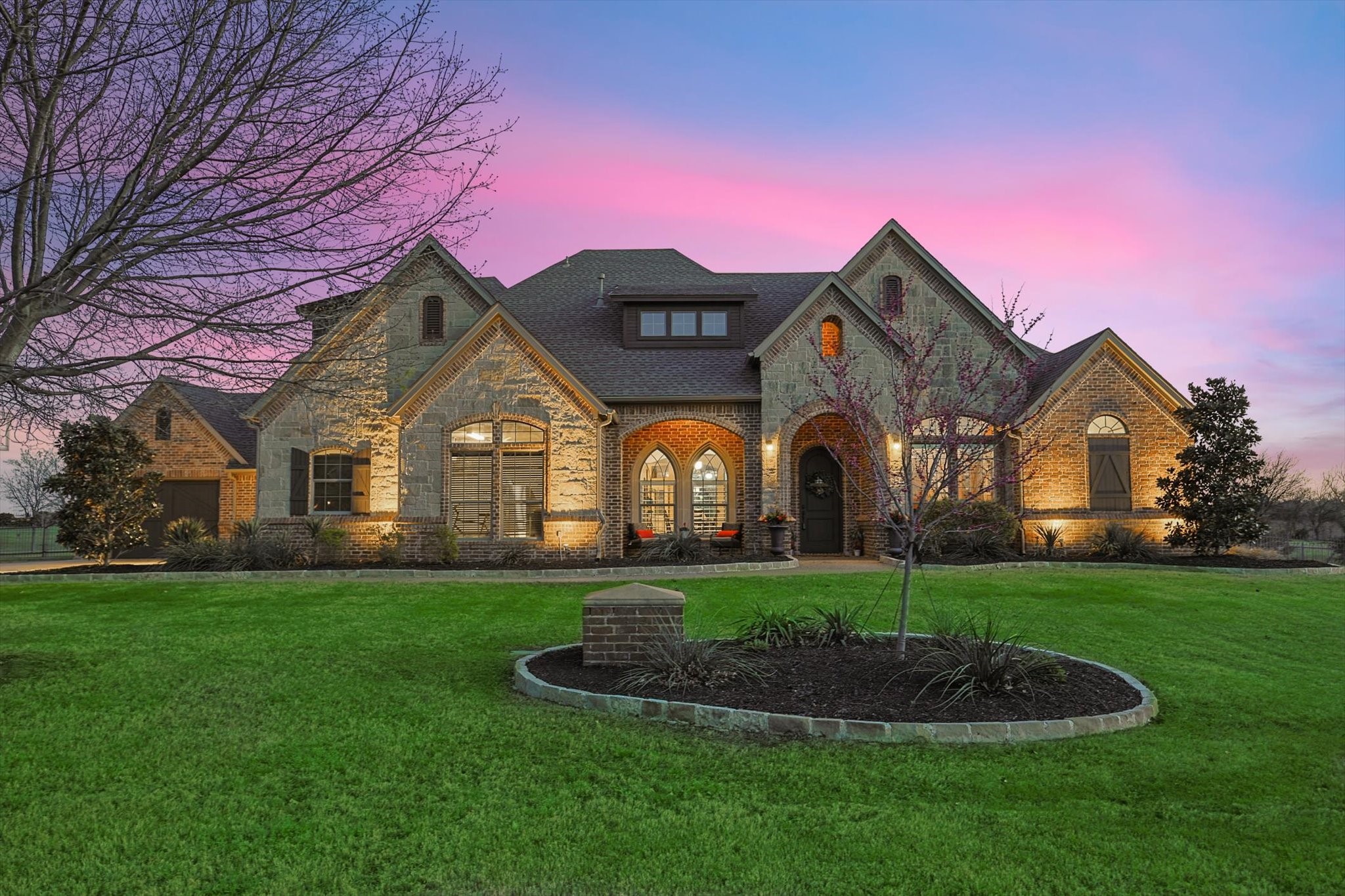 1228 Rollie Michael Lane Fort Worth TX 76179