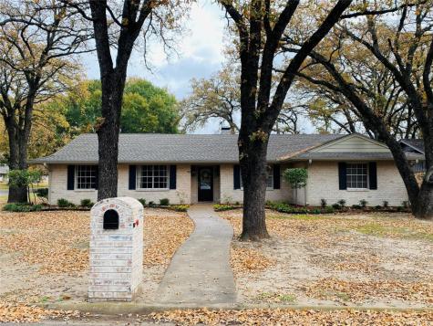 2209 Highland Circle Corsicana TX 75110