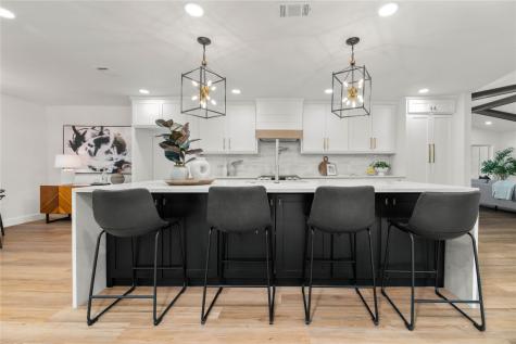 9447 Dixie Lane Dallas TX 75228