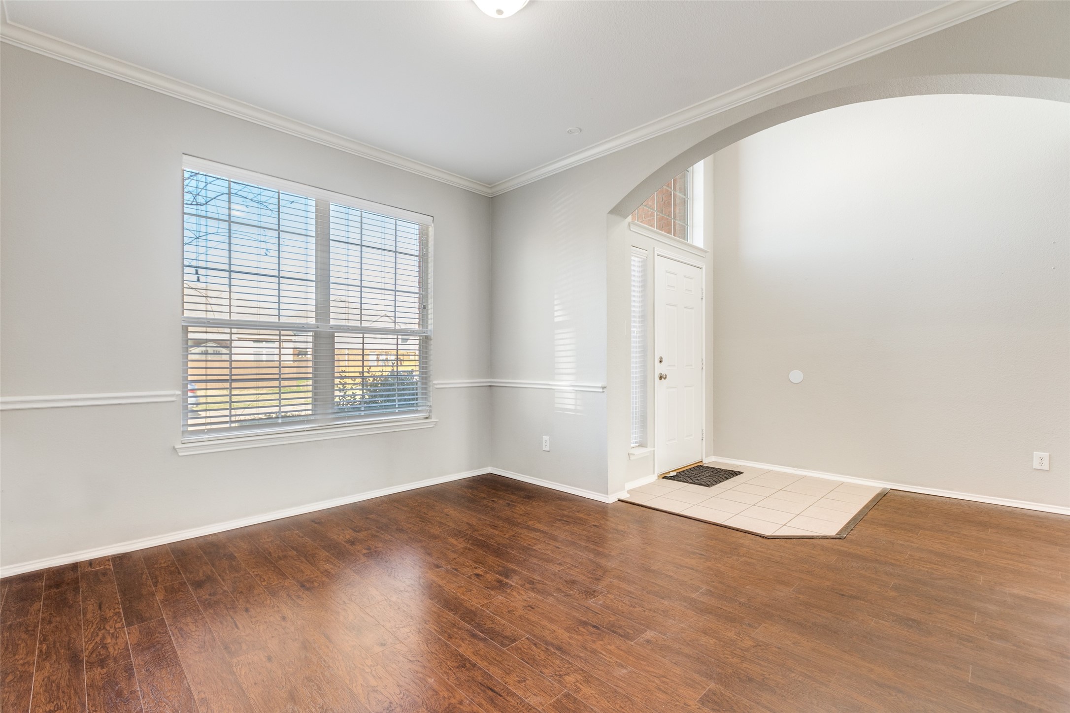 1018 Spanish Moss Drive Garland TX 75040