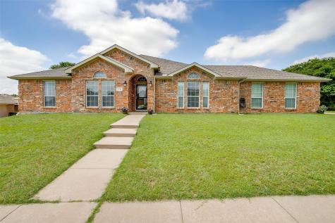 1721 Vista Ridge Drive W Midlothian TX 76065