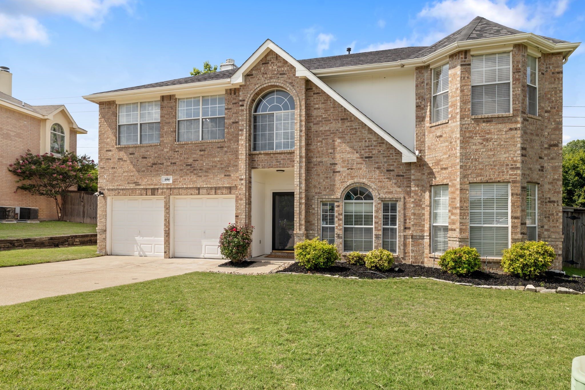 201 Cozy Lane Cedar Hill TX 75104