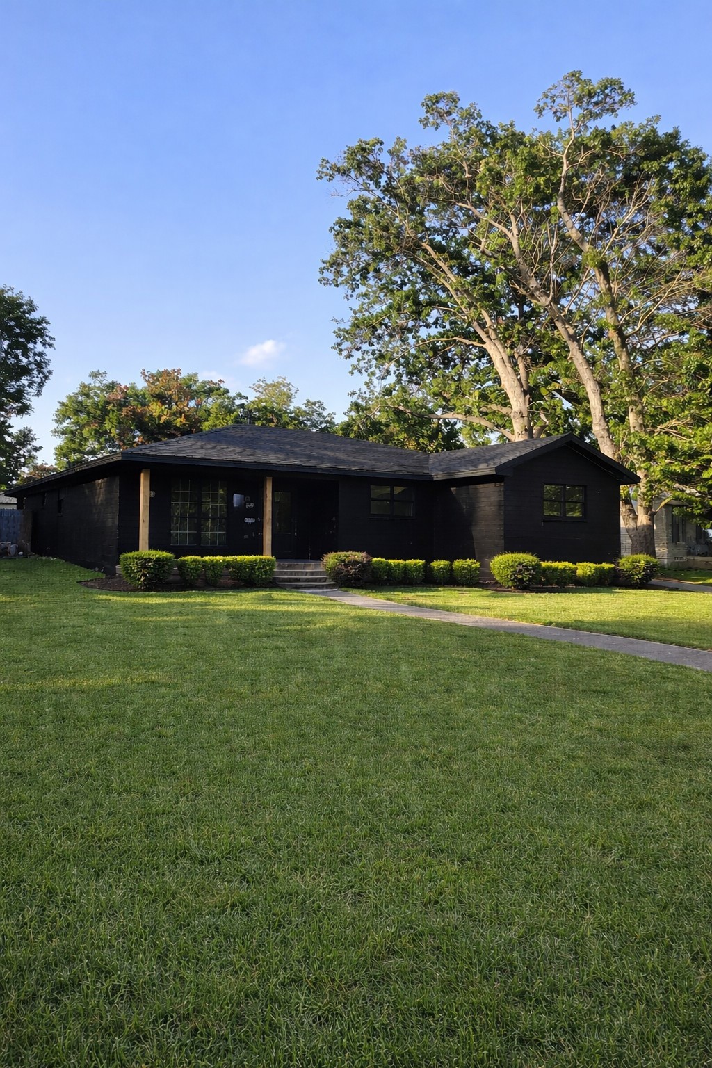 809 Wildgrove Drive Garland TX 75041