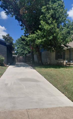 809 Wildgrove Drive Garland TX 75041