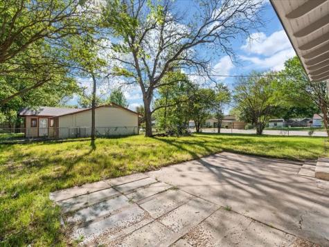 5200 Mcquade Street Haltom City TX 76117