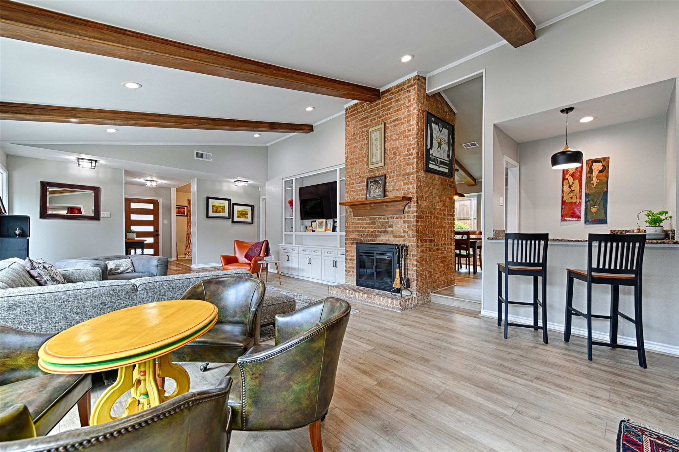 2708 Lakewood Lane Carrollton TX 75006
