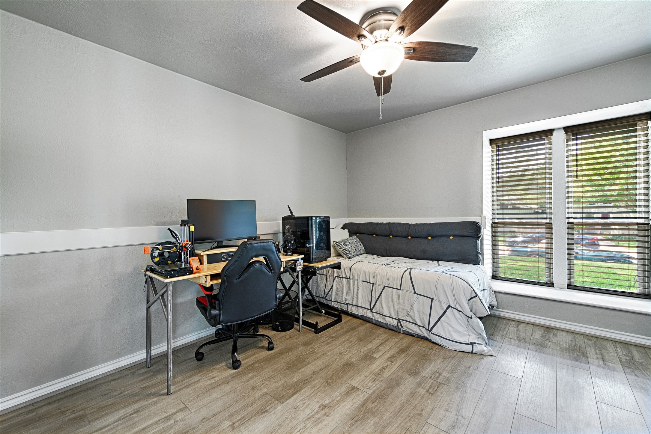 2708 Lakewood Lane Carrollton TX 75006