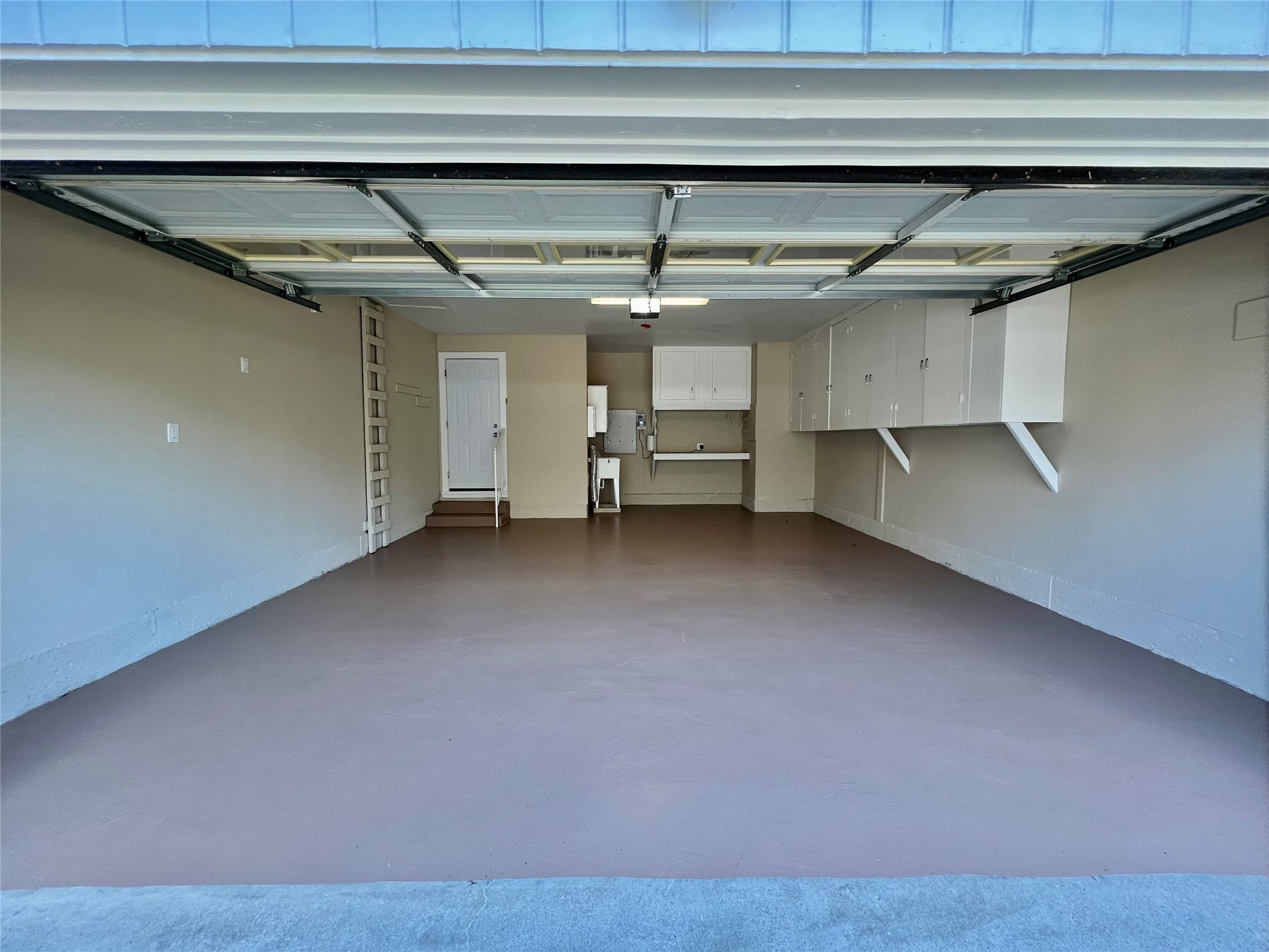 5811 Clendenin Avenue Dallas TX 75228