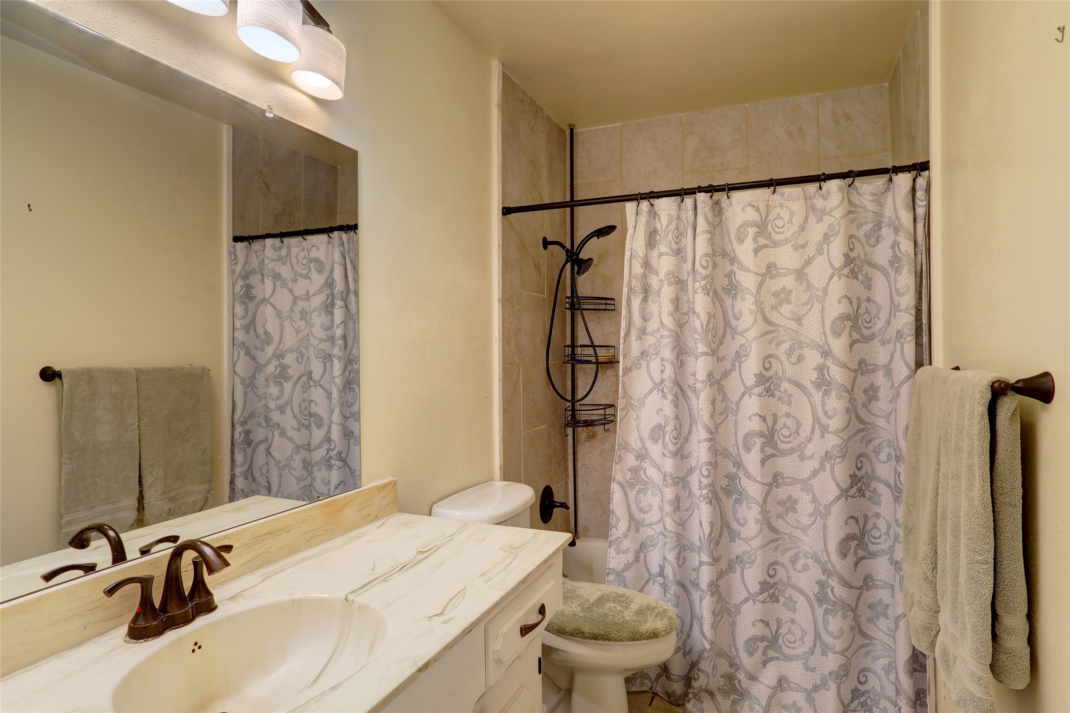 1208 Atoll Court Tool TX 75143