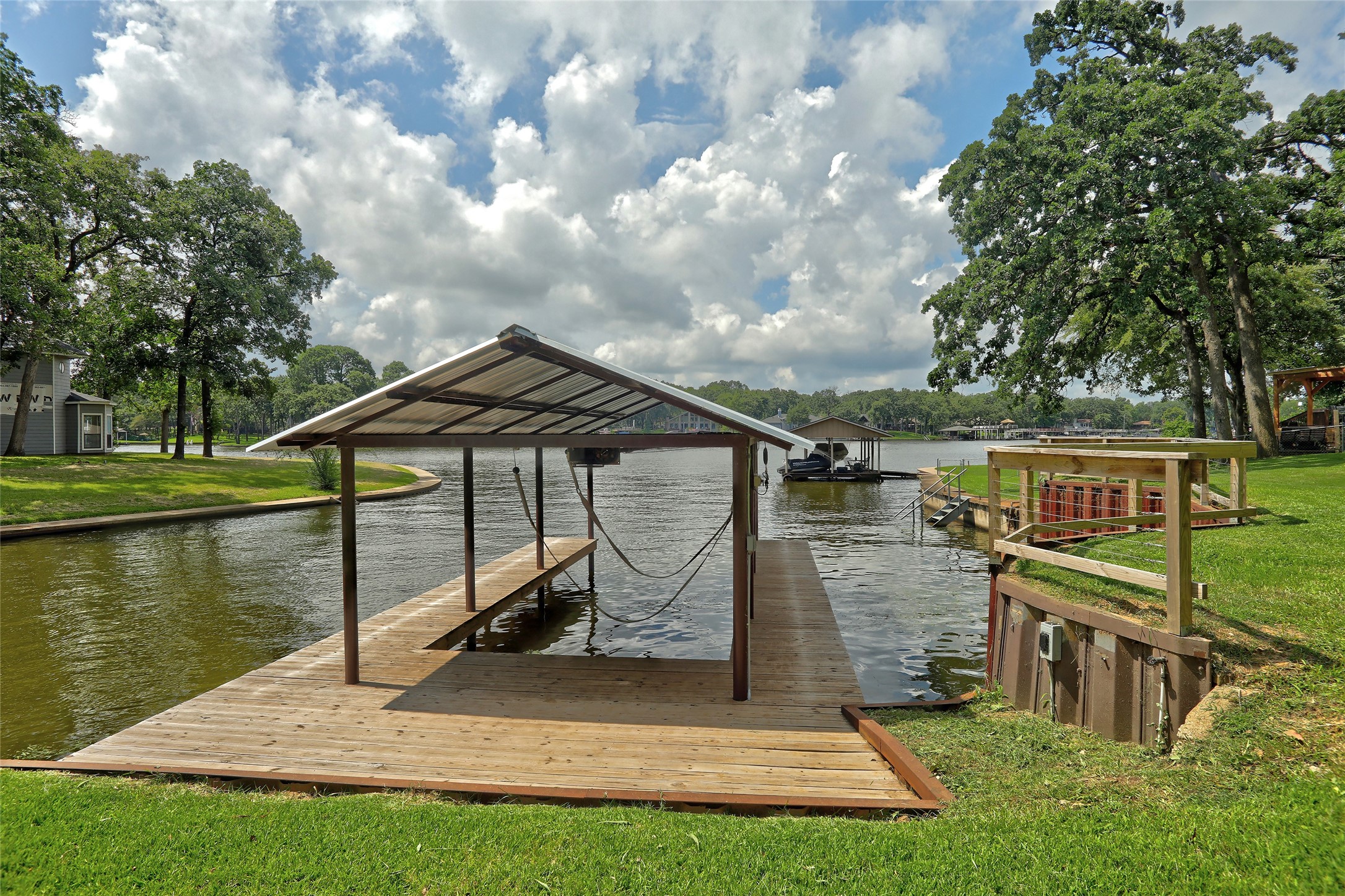 1208 Atoll Court Tool TX 75143
