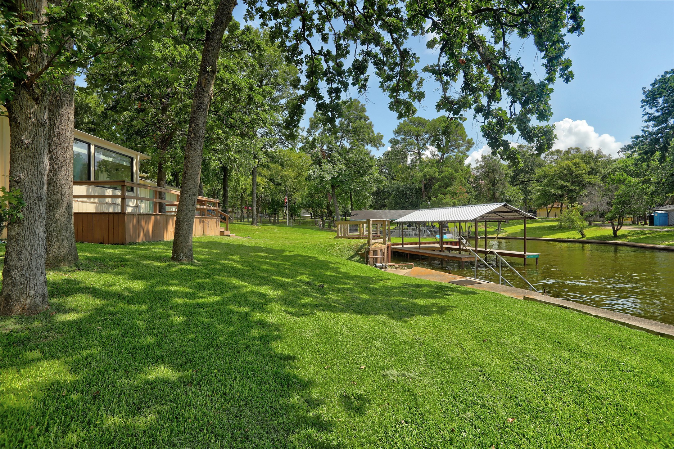 1208 Atoll Court Tool TX 75143