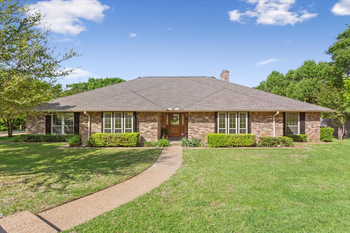 10010 Lost Oak Ridge Drive Woodway TX 76712