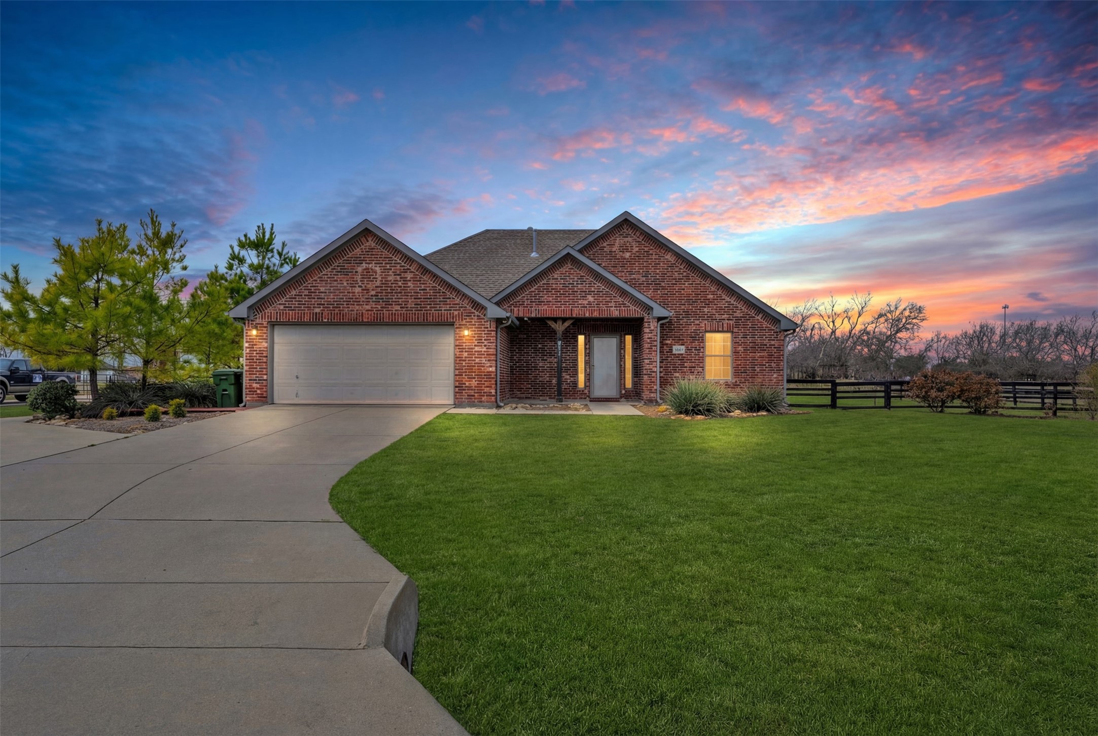 10800 Hunter Drive Justin TX 76247