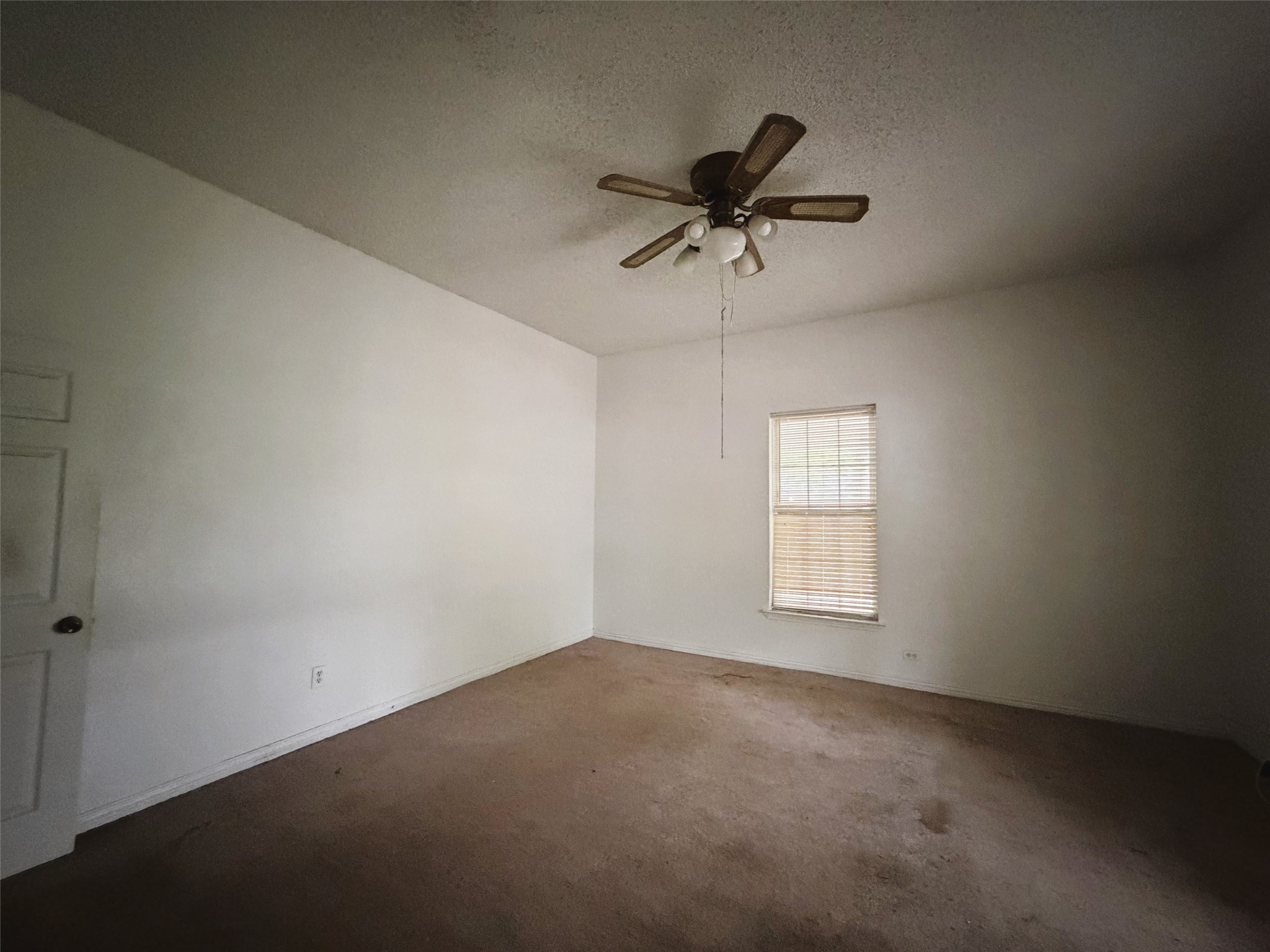 215 Heath Street Cleburne TX 76031