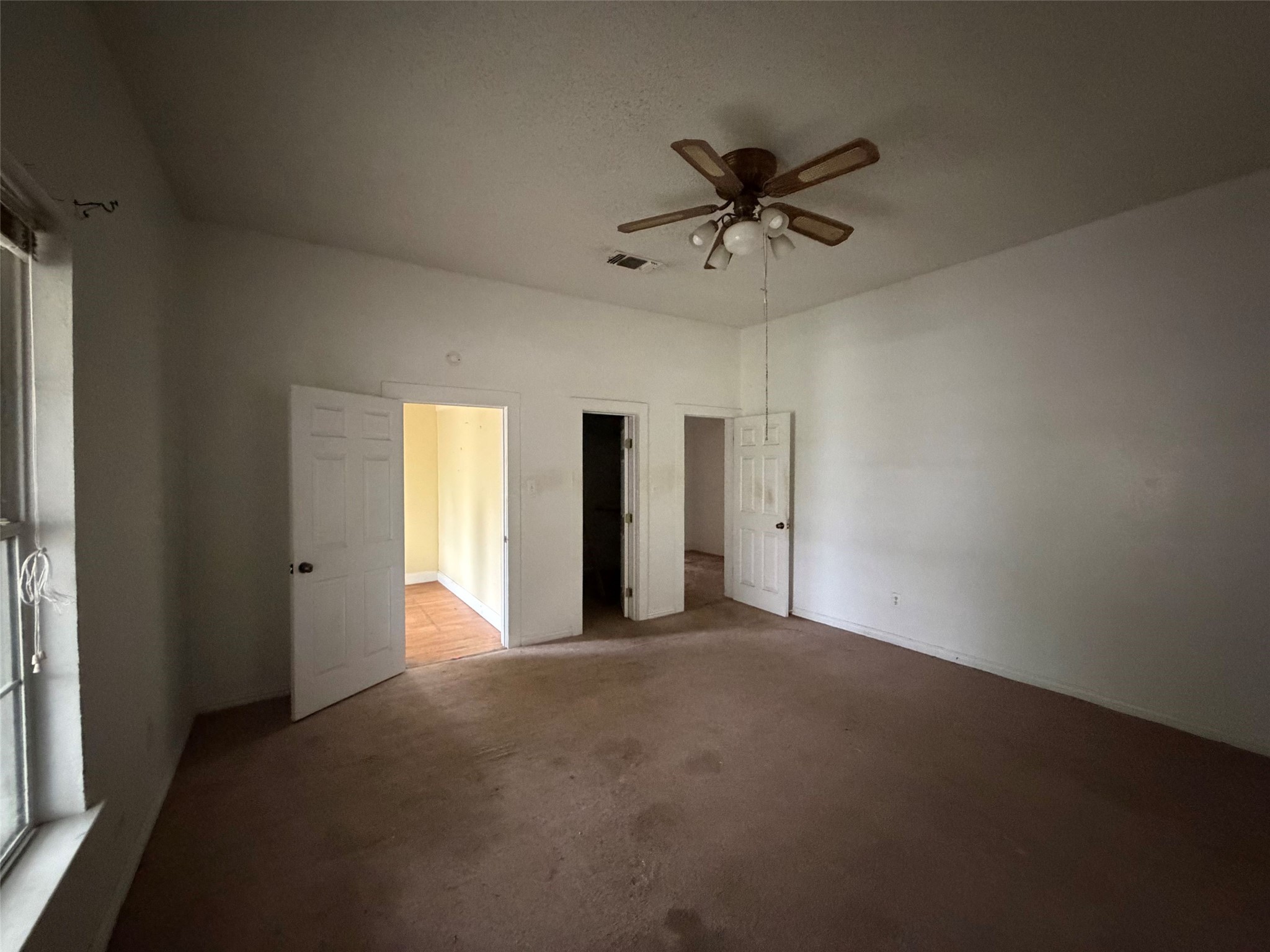 215 Heath Street Cleburne TX 76031