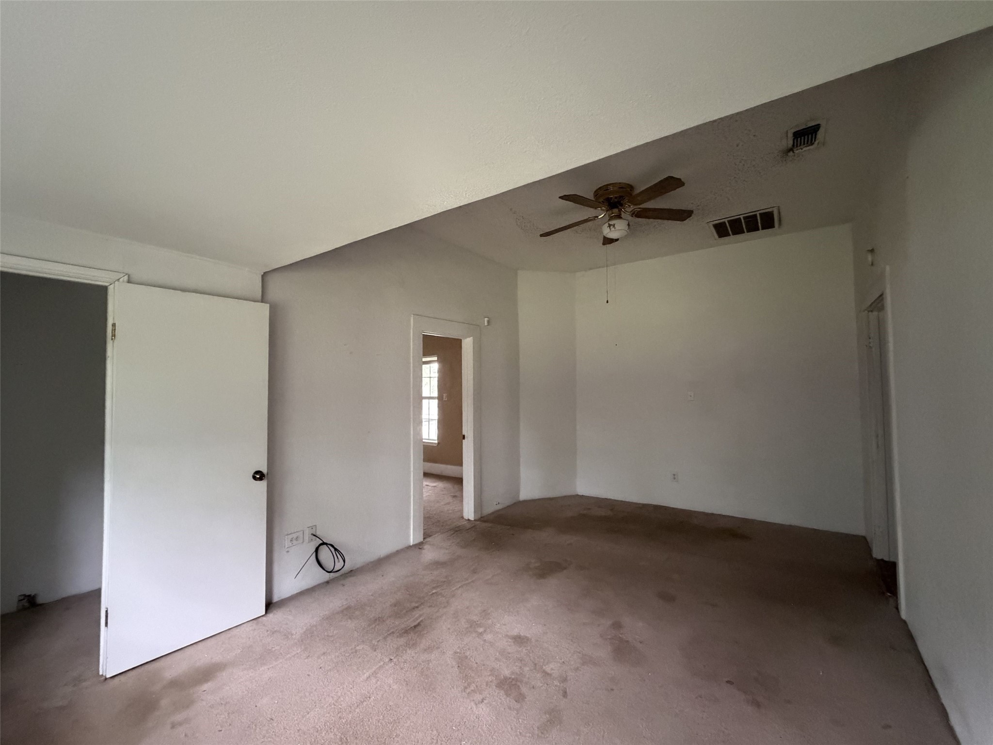 215 Heath Street Cleburne TX 76031