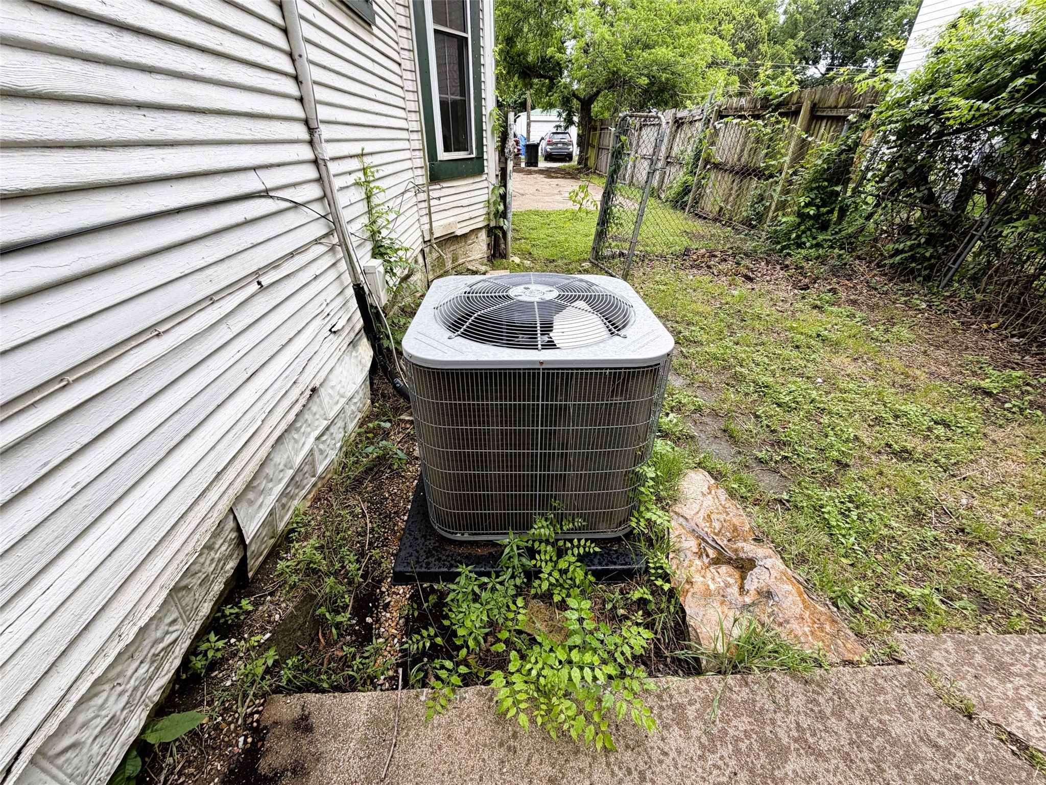 215 Heath Street Cleburne TX 76031