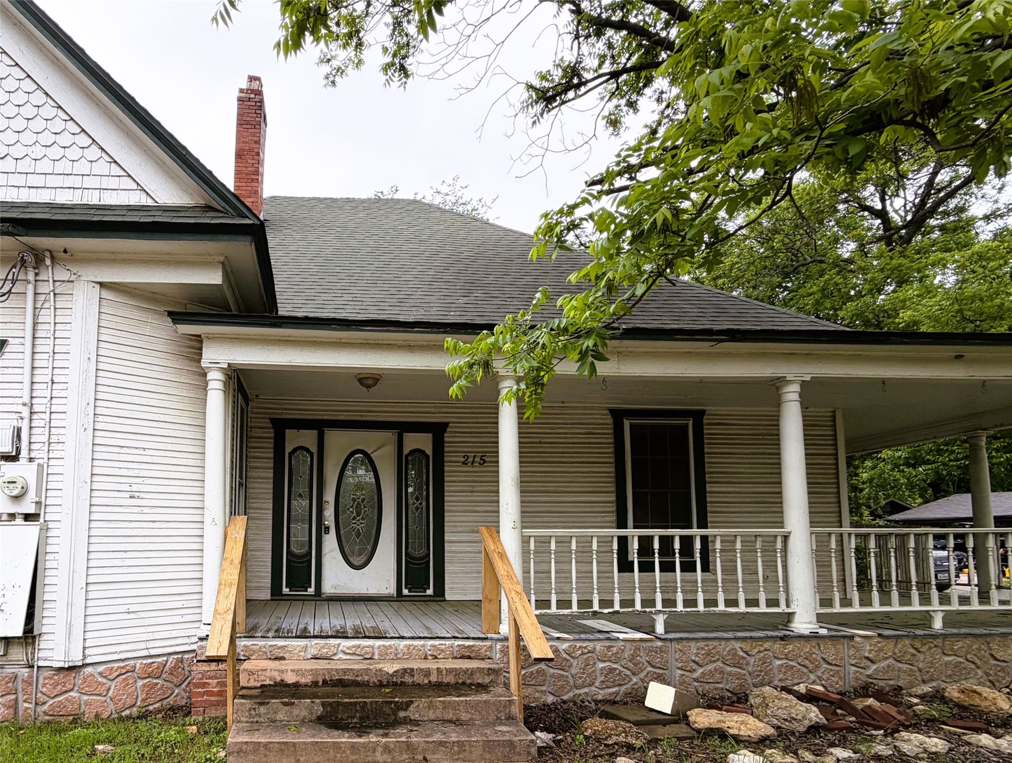 215 Heath Street Cleburne TX 76031