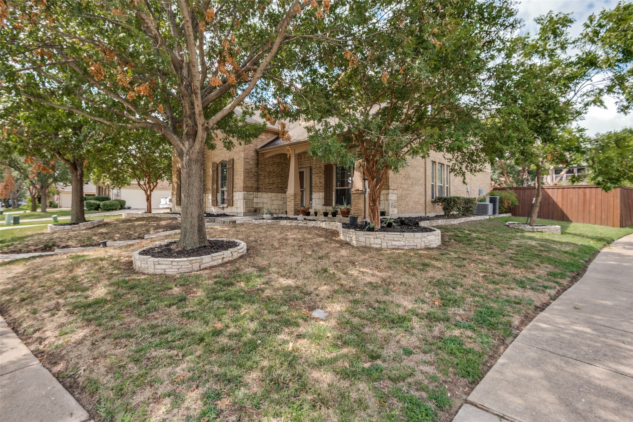 1002 White Porch Avenue Forney TX 75126