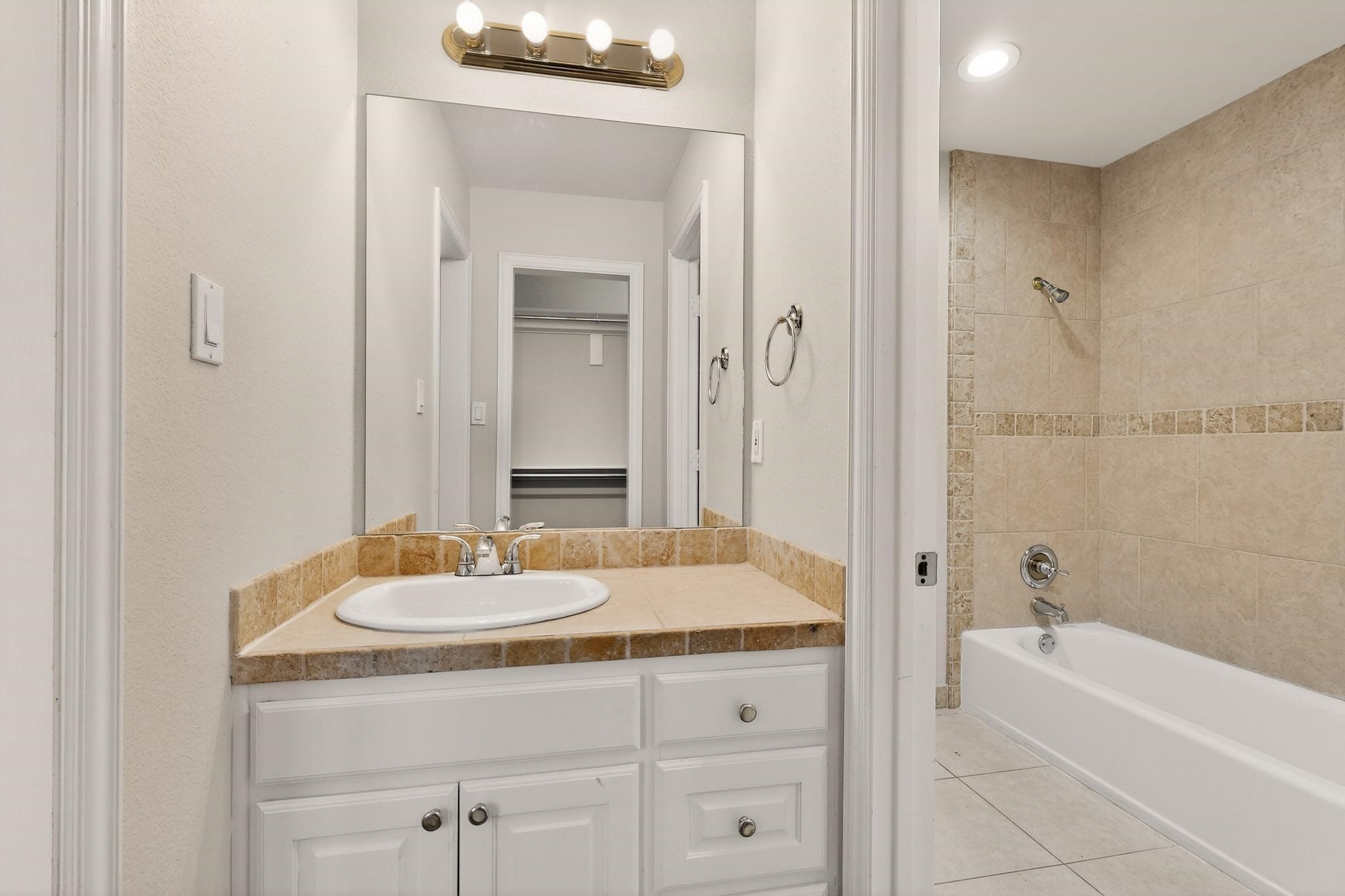 2234 Southern Oaks Drive Cedar Hill TX 75104