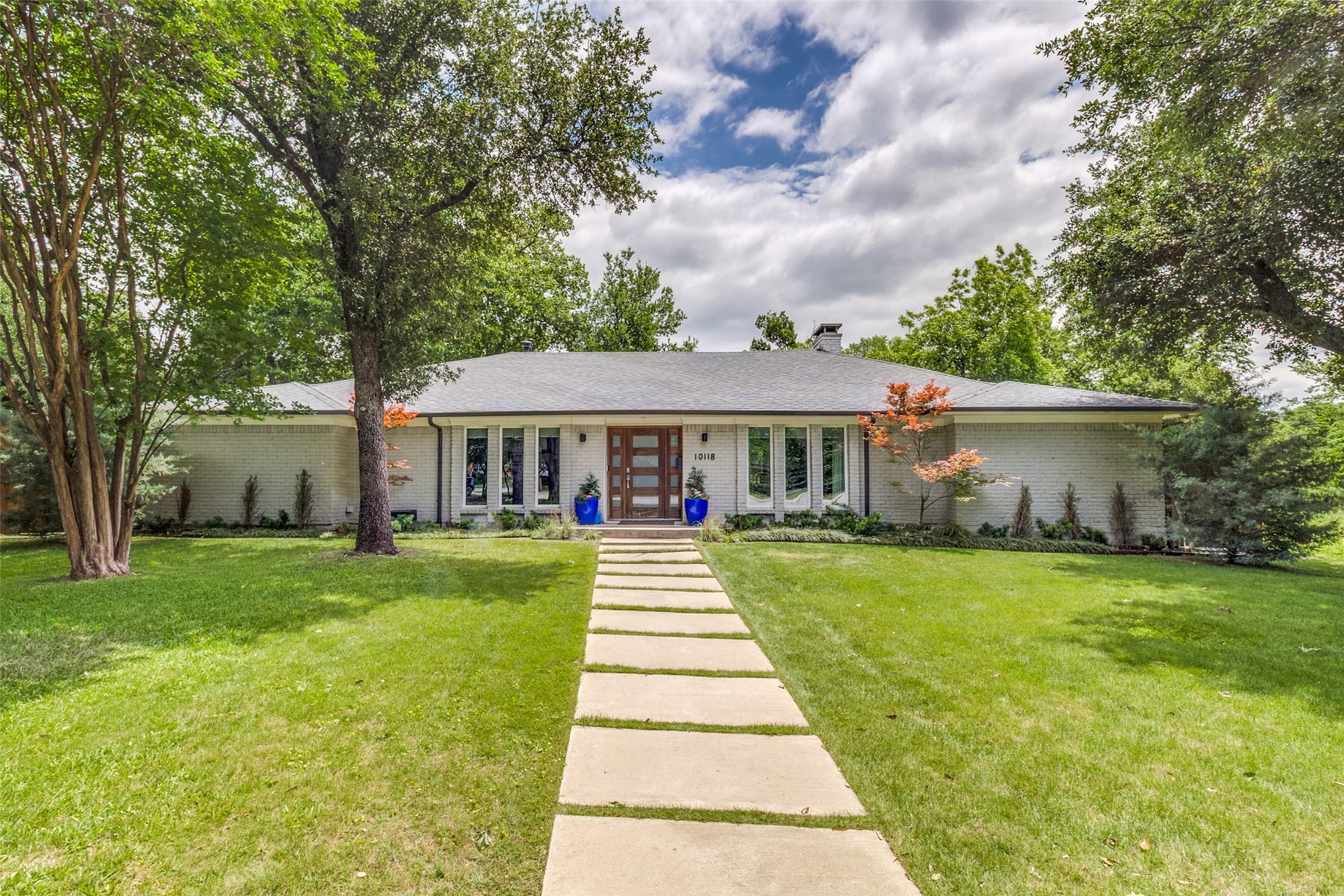 10118 Timber Trail Drive Dallas TX 75229