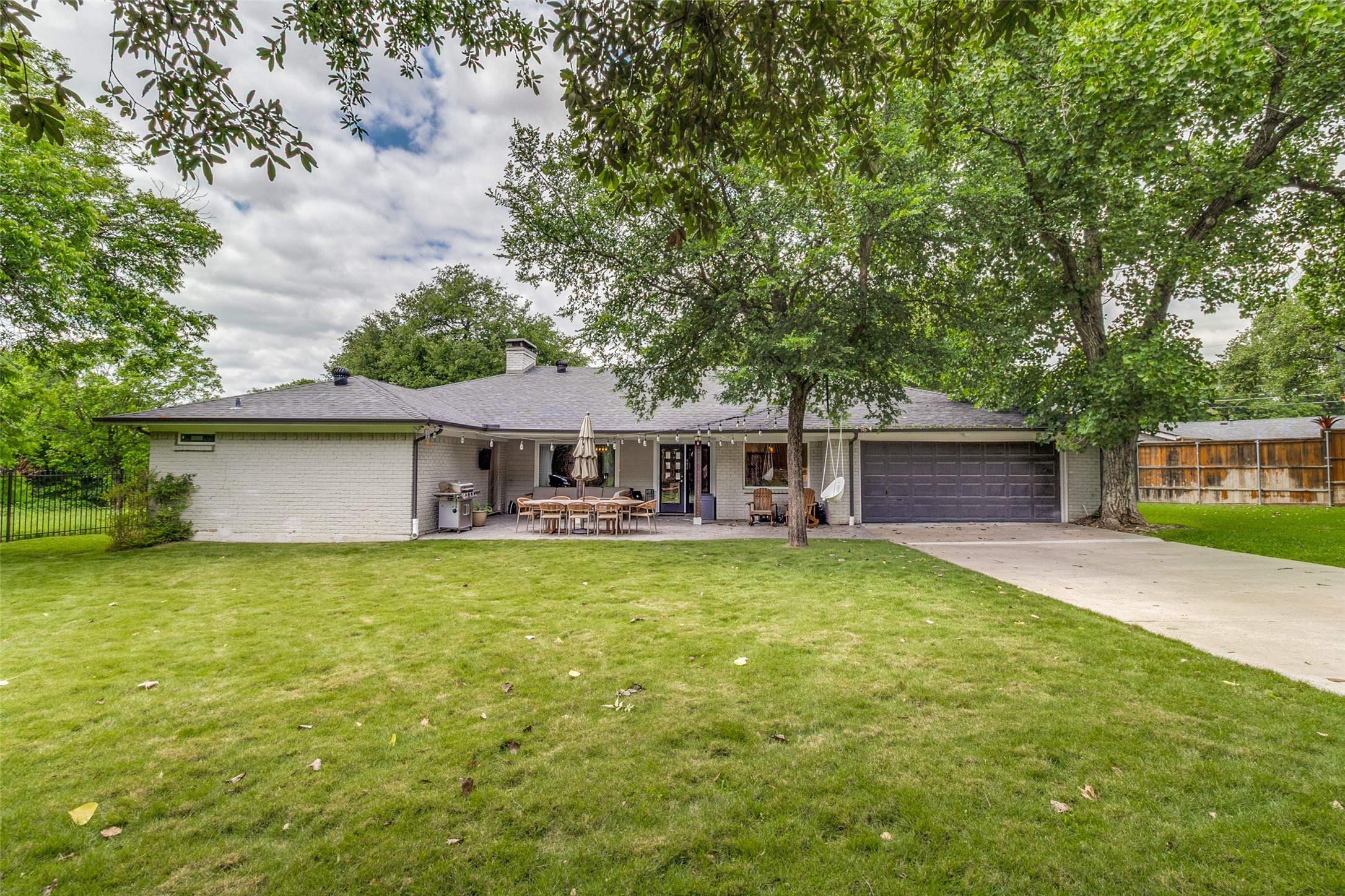 10118 Timber Trail Drive Dallas TX 75229
