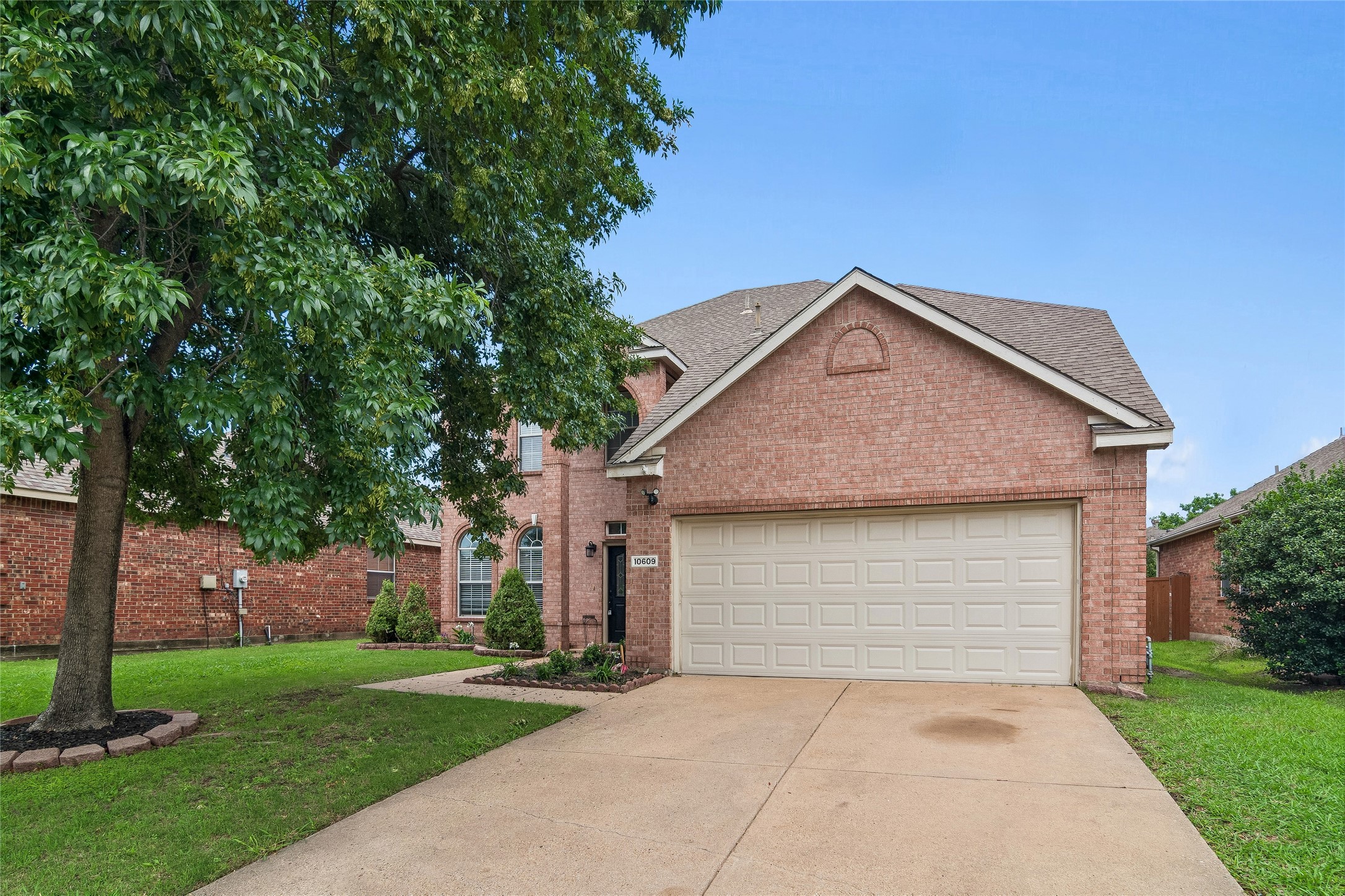 10609 Augusta Lane Rowlett TX 75089