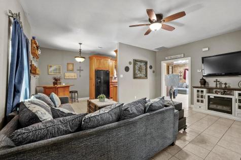 303 E Brockett Street Sherman TX 75090