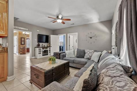 303 E Brockett Street Sherman TX 75090