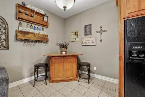 303 E Brockett Street Sherman TX 75090