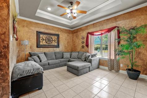 303 E Brockett Street Sherman TX 75090