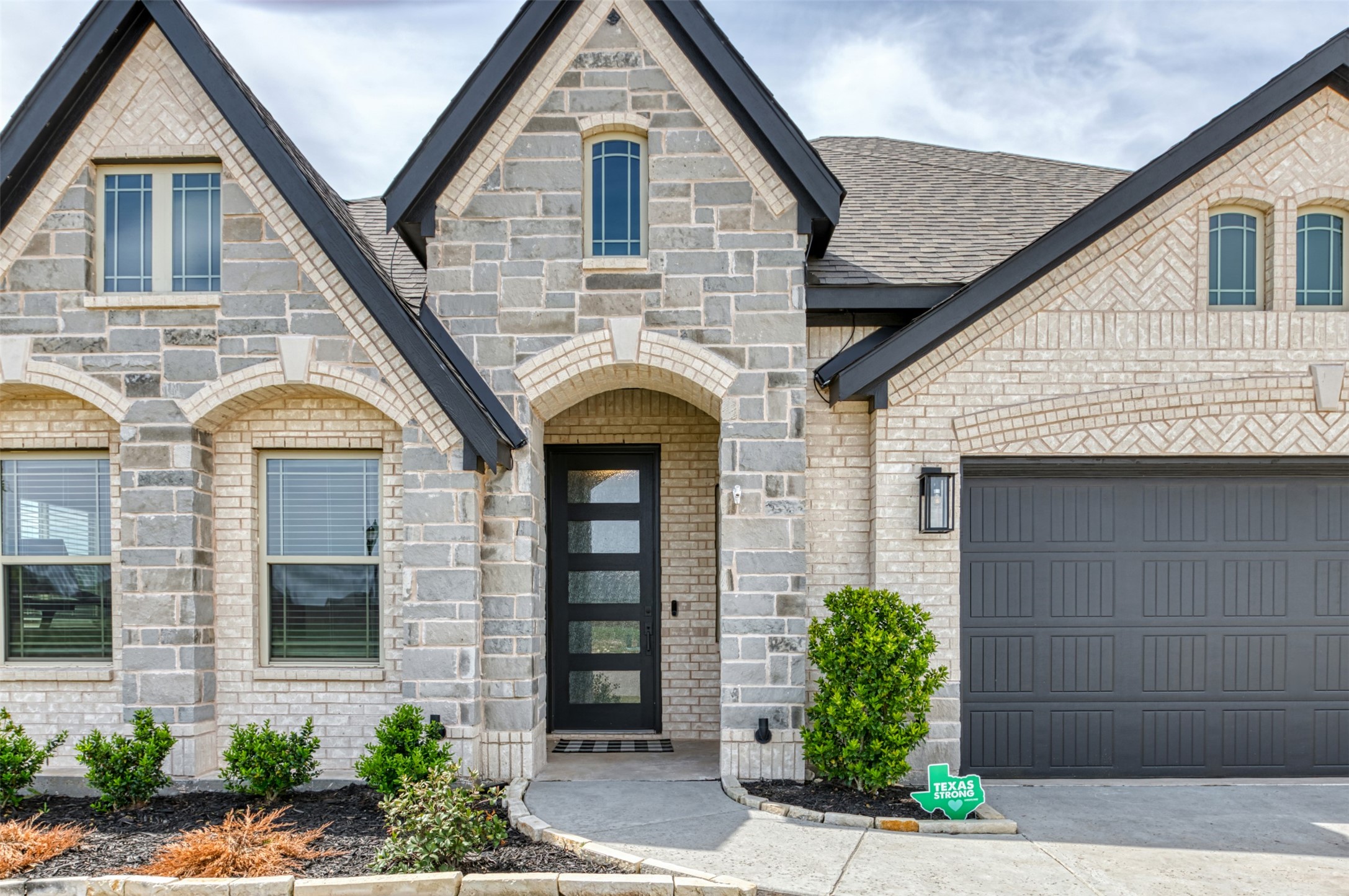 12701 Cactus Court Godley TX 76044
