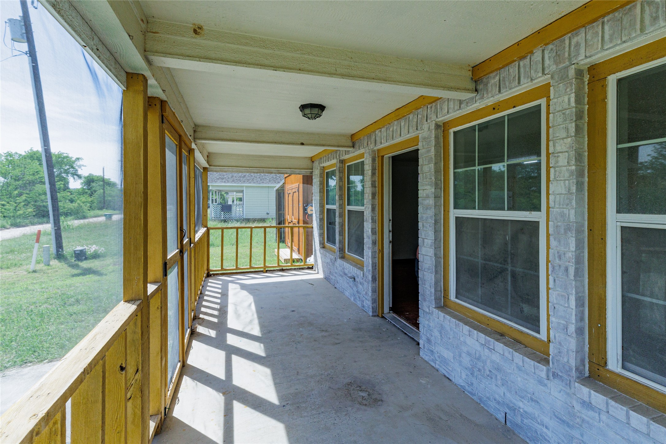 10906 Shady Oaks Drive Runaway Bay TX 76426